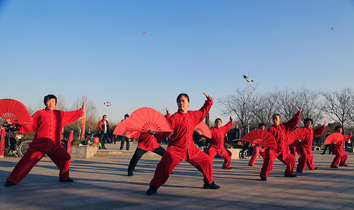 太极拳，孟州市，滨河公园，养生 . 滨河太极掠影